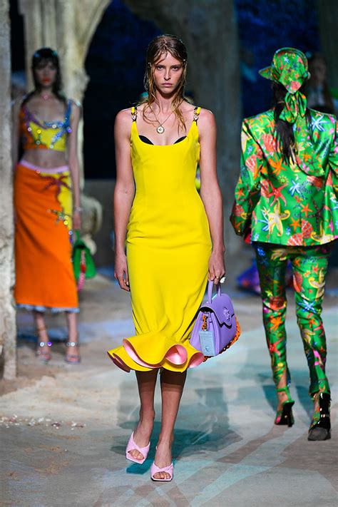 versace défilé 2021|Versace spring 2021.